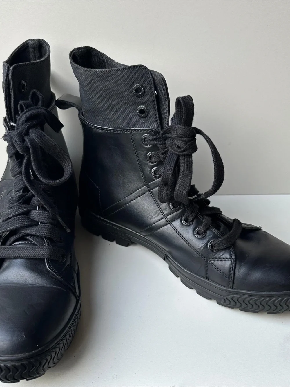Levi's Men's Black Leather Canvas High Top Sneaker Boots Zip Lace Up Size 8.5